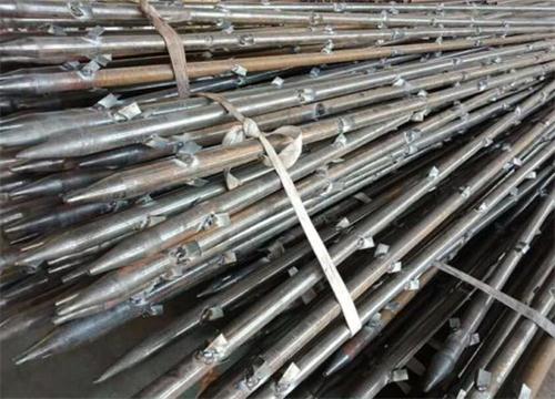 平和管棚钢花管加工